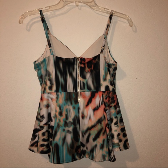 BEBE SEXY MULTICOLOR TOP - Picture 5 of 7